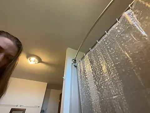 MissSwitch online show from December 31, 7:29 pm