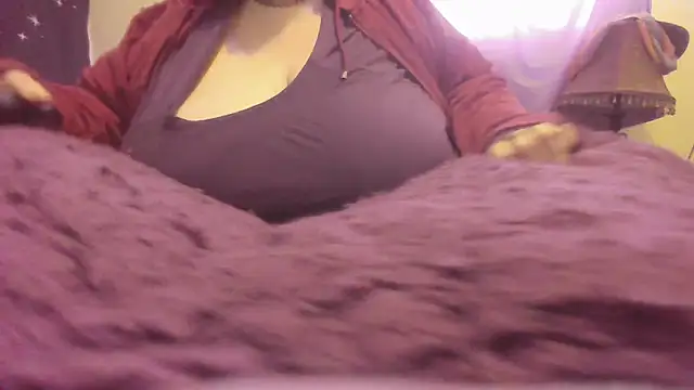 Alli Kat online show from March 10, 9:29 pm