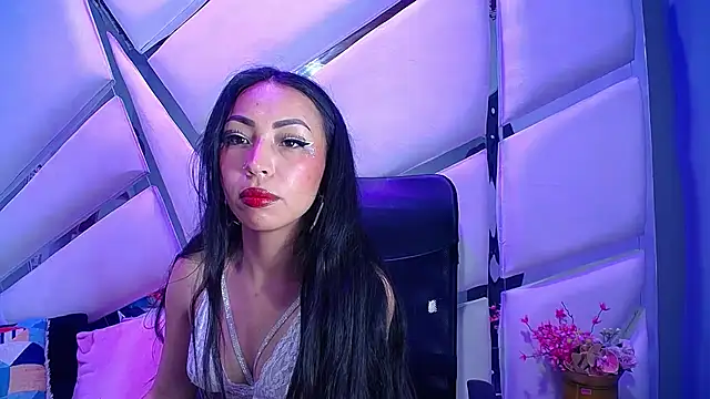 nathalia pink online show from January 10, 2:30 pm