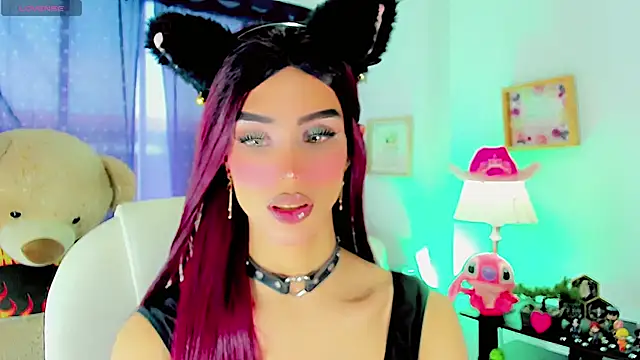 dollswit01 online show from February 9, 4:29 pm