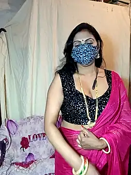 Snapshot of Lovely12streaming chatting on February 14, 6:19 pm Lovely12streaming online show from February 14, 6:19 pm