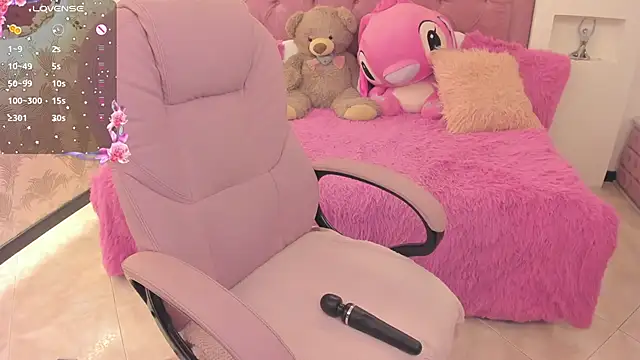 Maavca  online show from March 30, 8:43 pm