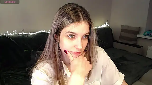 Abigail Wills online show from March 21, 4:43 pm