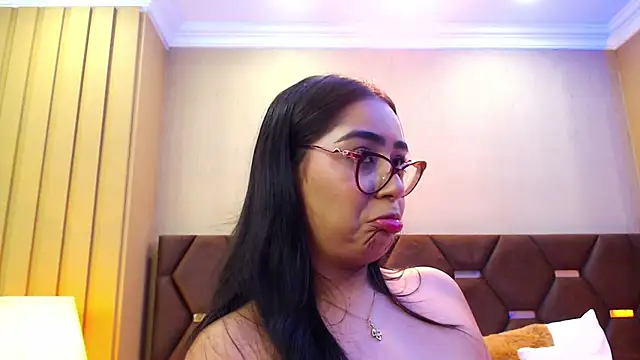 DevonPiers online show from January 27, 6:52 pm