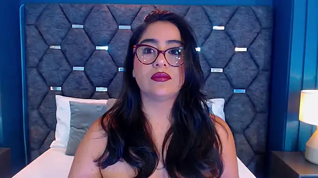 DevonPiers online show from September 11, 12:05 pm