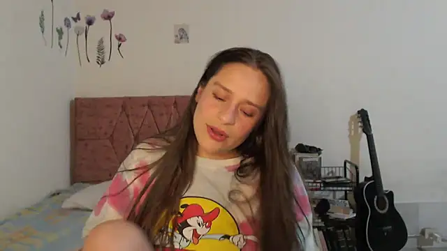 Snapshot of Serenity chatting on September 24, 2:04 am Serenity online show from September 24, 2:04 am