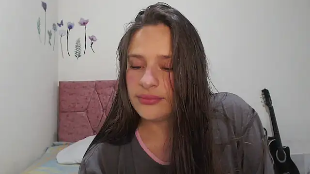 Snapshot of Serenity chatting on November 29, 9:07 pm Serenity online show from November 29, 9:07 pm