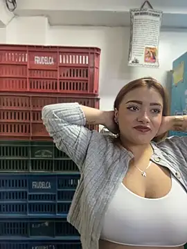 Tatiana O online show from May 19, 1:06 pm