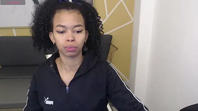 Shenna brunette  online show from March 6, 1:14 pm