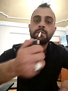 Snapshot of sexisikici2 chatting on December 9, 6:25 pm sexisikici2 online show from December 9, 6:25 pm