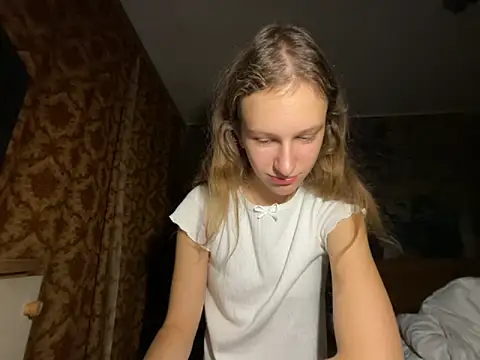 Eva Angel3 online show from September 16, 6:20 pm