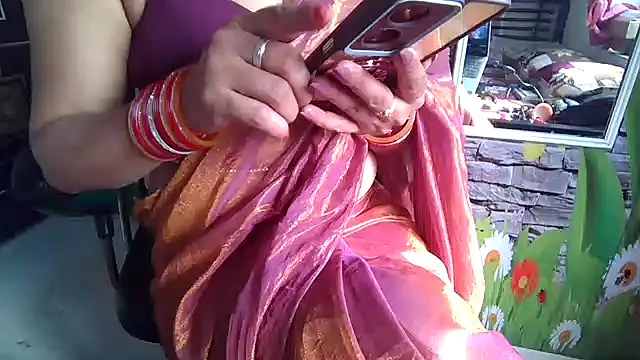 sexy-honey09 online show from January 18, 8:29 am