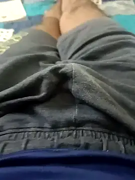 Snapshot of nick05inch chatting on September 15, 7:52 am nick05inch online show from September 15, 7:52 am