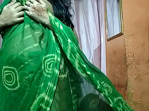 poojaxxx65 online show from October 13, 10:54 pm