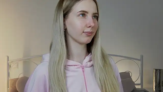 Snapshot of KarnetJ chatting on February 12, 2:34 pm KarnetJ online show from February 12, 2:34 pm