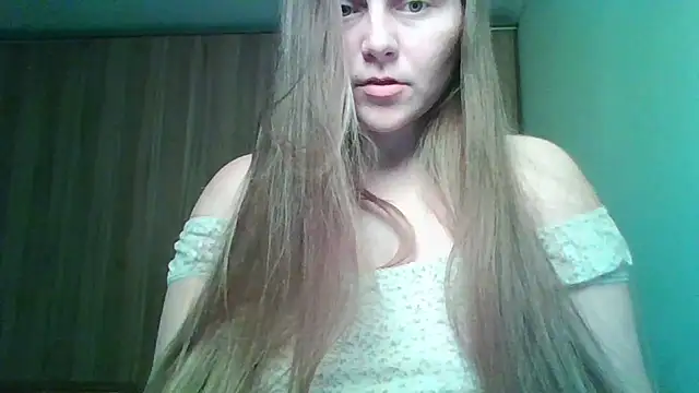 Evasapples online show from February 22, 11:03 pm