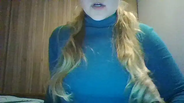 Evasapples online show from April 3, 10:08 pm