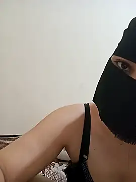 Snapshot of Sahar_sexy chatting on December 1, 4:29 pm Sahar sexy online show from December 1, 4:29 pm