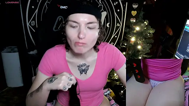 BrandiWRLD 999 online show from December 20, 6:24 pm