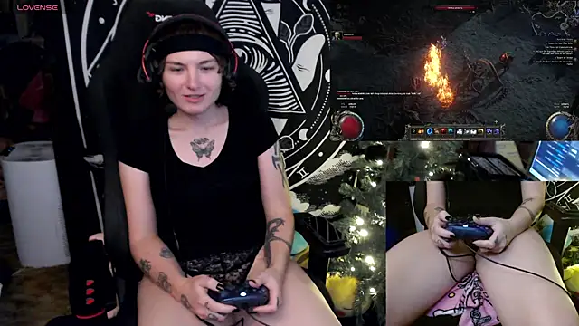 BrandiWRLD 999 online show from December 27, 4:26 am