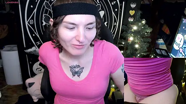 BrandiWRLD 999 online show from December 30, 9:19 pm