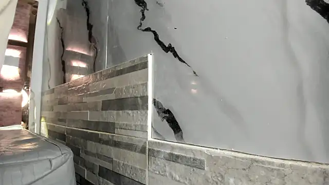 Snapshot of tifany_bigdick chatting on October 24, 6:48 pm tifany bigdick online show from October 24, 6:48 pm