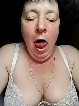 Snapshot of Lemon434 chatting on October 22, 5:02 pm Lemon434 online show from October 22, 5:02 pm