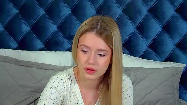 MilanaBalmain online show from March 6, 4:42 am