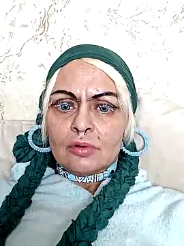 Snapshot of Gardener_of_Illusions chatting on February 23, 11:11 am Gardener of Illusions online show from February 23, 11:11 am