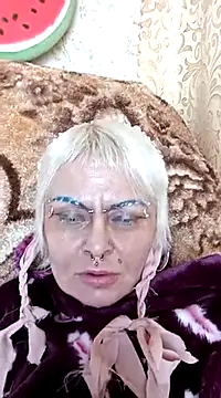 Snapshot of Gardener_of_Illusions chatting on March 8, 1:47 pm Gardener of Illusions online show from March 8, 1:47 pm