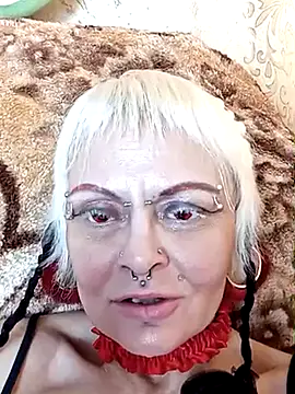 Snapshot of Gardener_of_Illusions chatting on March 10, 9:53 am Gardener of Illusions online show from March 10, 9:53 am