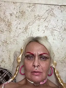 Snapshot of Gardener_of_Illusions chatting on September 25, 12:58 am Gardener of Illusions online show from September 25, 12:58 am