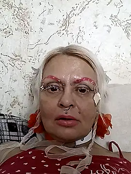 Snapshot of Gardener_of_Illusions chatting on November 22, 12:09 am Gardener of Illusions online show from November 22, 12:09 am