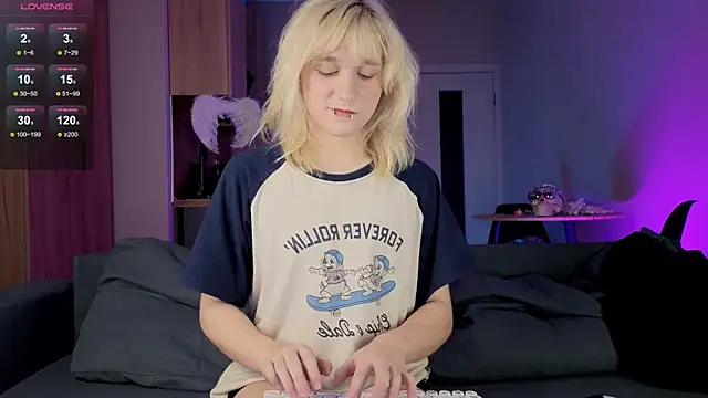 Snapshot of Gregory_Byyrd chatting on November 19, 6:30 pm Gregory Byyrd online show from November 19, 6:30 pm