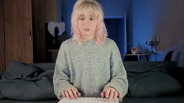 Gregory Byyrd online show from March 12, 9:10 pm