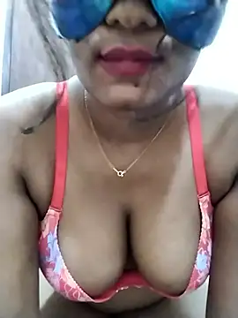 Snapshot of Zaraangle chatting on May 20, 5:08 pm Zaraangle online show from May 20, 5:08 pm