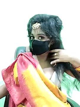 Snapshot of Tapur- chatting on February 20, 12:52 am Tapur- online show from February 20, 12:52 am