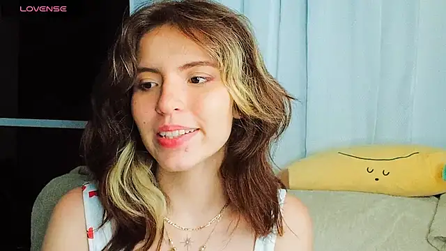 cherrybom969 online show from February 2, 12:40 am