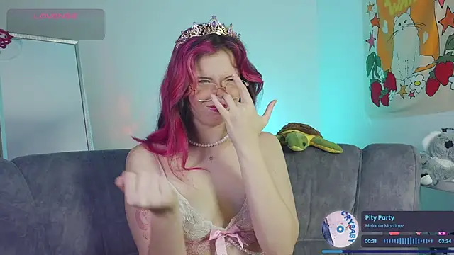 cherrybom969 online show from March 13, 3:02 am