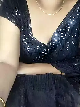 Snapshot of Sexy-Shalinii chatting on January 25, 1:19 pm Sexy-Shalinii online show from January 25, 1:19 pm