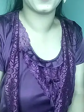 Snapshot of Sexy-Shalinii chatting on February 9, 11:25 am Sexy-Shalinii online show from February 9, 11:25 am