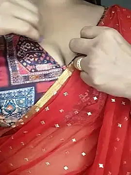 Snapshot of Sexy-Shalinii chatting on February 28, 5:04 am Sexy-Shalinii online show from February 28, 5:04 am