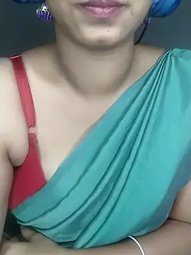 Snapshot of Sexy-Shalinii chatting on March 3, 12:27 pm Sexy-Shalinii online show from March 3, 12:27 pm