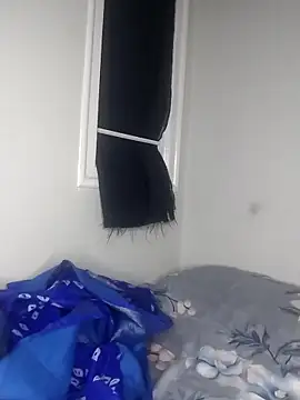 Snapshot of Sexy-Shalinii chatting on March 12, 5:17 pm Sexy-Shalinii online show from March 12, 5:17 pm