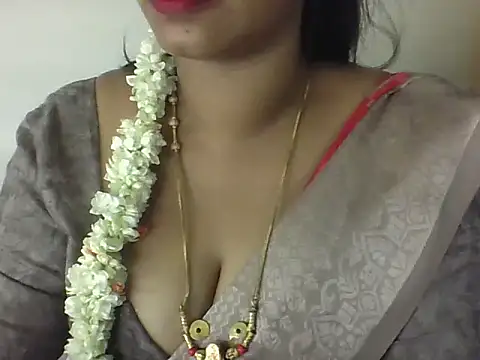 Sexy-Shalinii online show from May 29, 2:26 pm