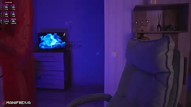 ManiFreyja online show from December 11, 8:39 pm