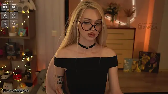 ManiFreyja online show from April 12, 6:57 pm