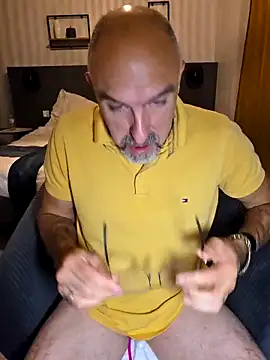 Crosss-23cm online show from October 2, 6:48 pm