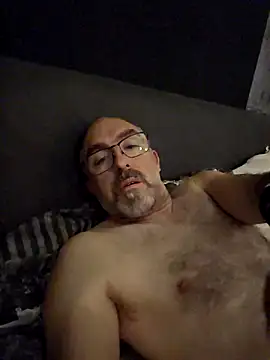 Crosss-23cm online show from October 20, 7:25 pm