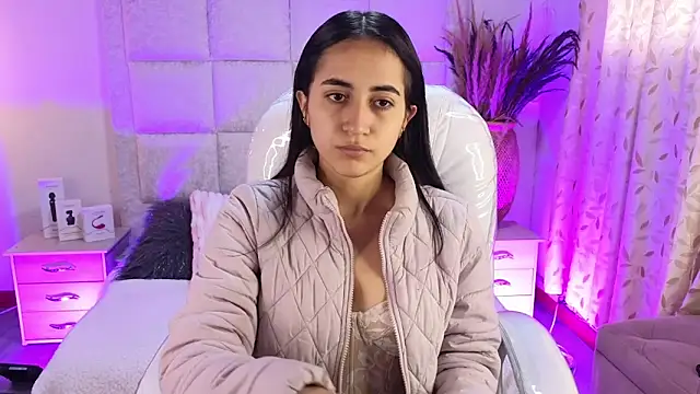 Mia Fischer online show from April 7, 11:43 am